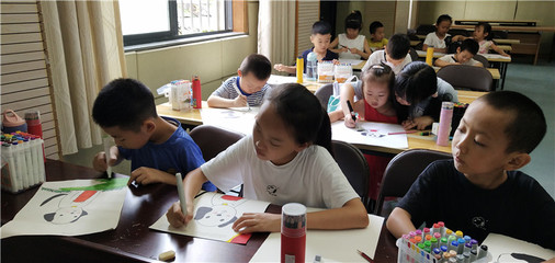 徽州區(qū)文化館暑期未成年人免費(fèi)開放培訓(xùn)班開課